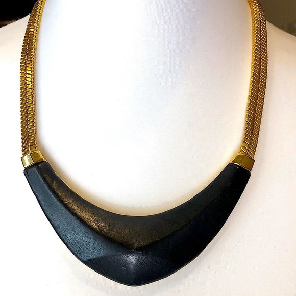 VINCE CAMUTO Black Leather Pendant On Double Square Rope Chain with Extension - Picture 6 of 6